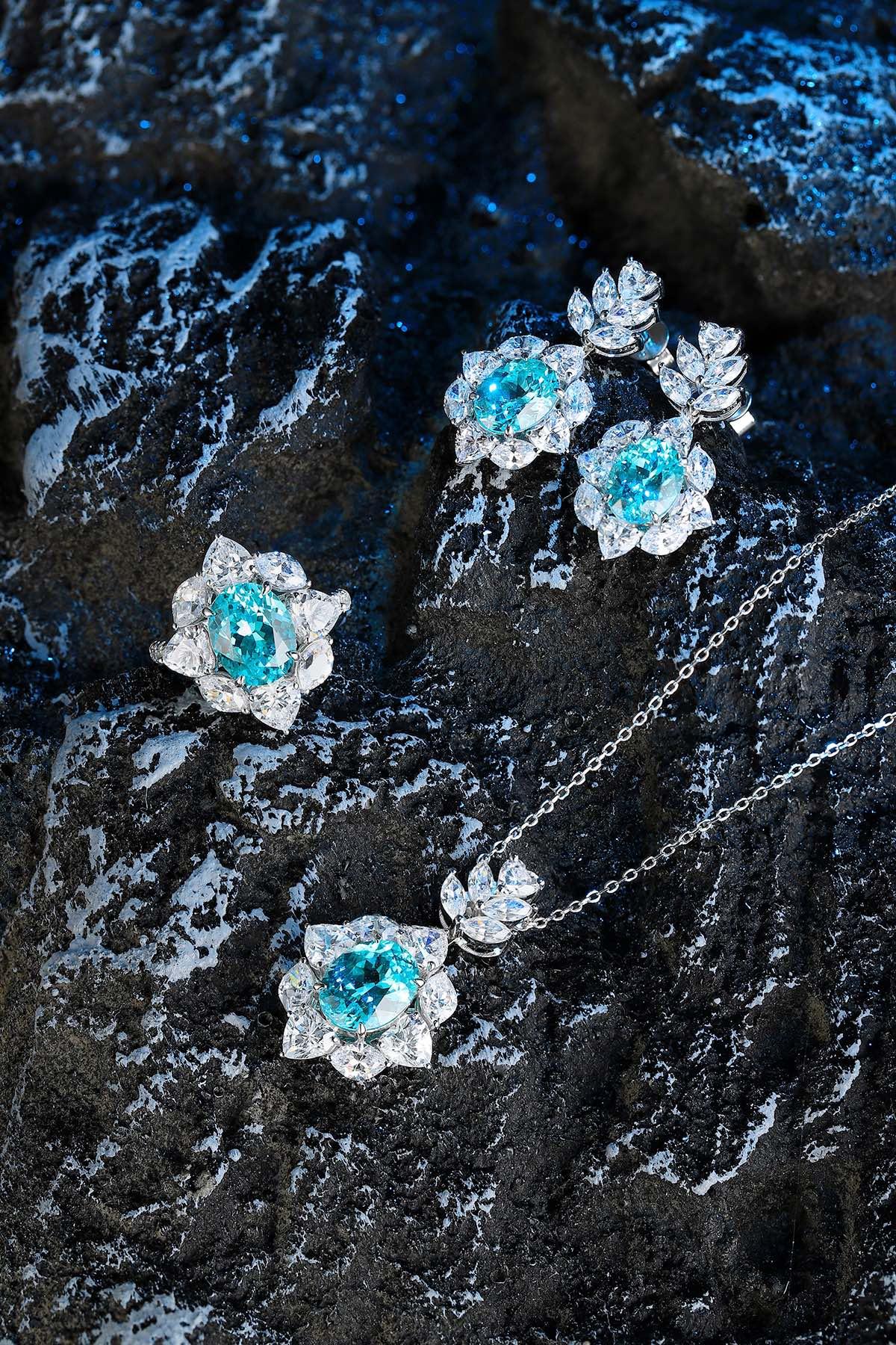 Sterling Silver Lab-Grown Paraiba Ring W – JR185Y