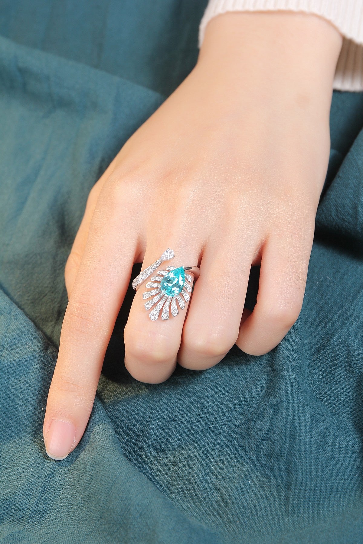 Sterling Silver Lab-Grown Paraiba Ring A – JR1237Y
