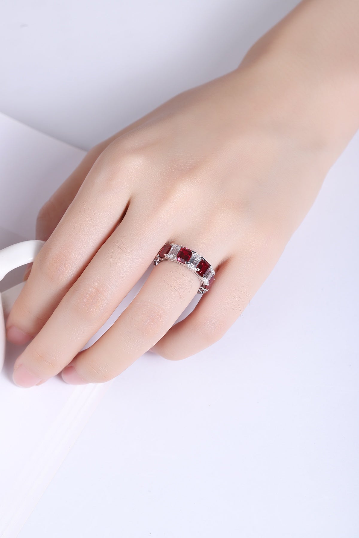 18K Gold Lab-Grown Ruby Ring A – 181093