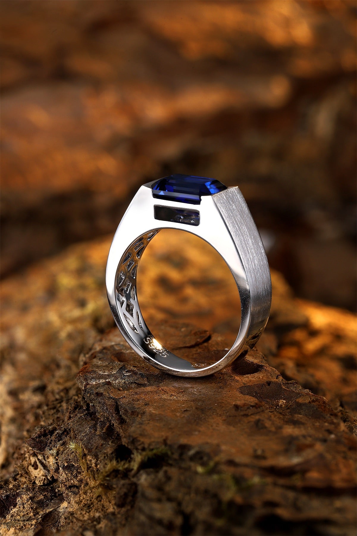 Sterling Silver Lab - Grown Sapphire Ring A for Men – JSABR022Y