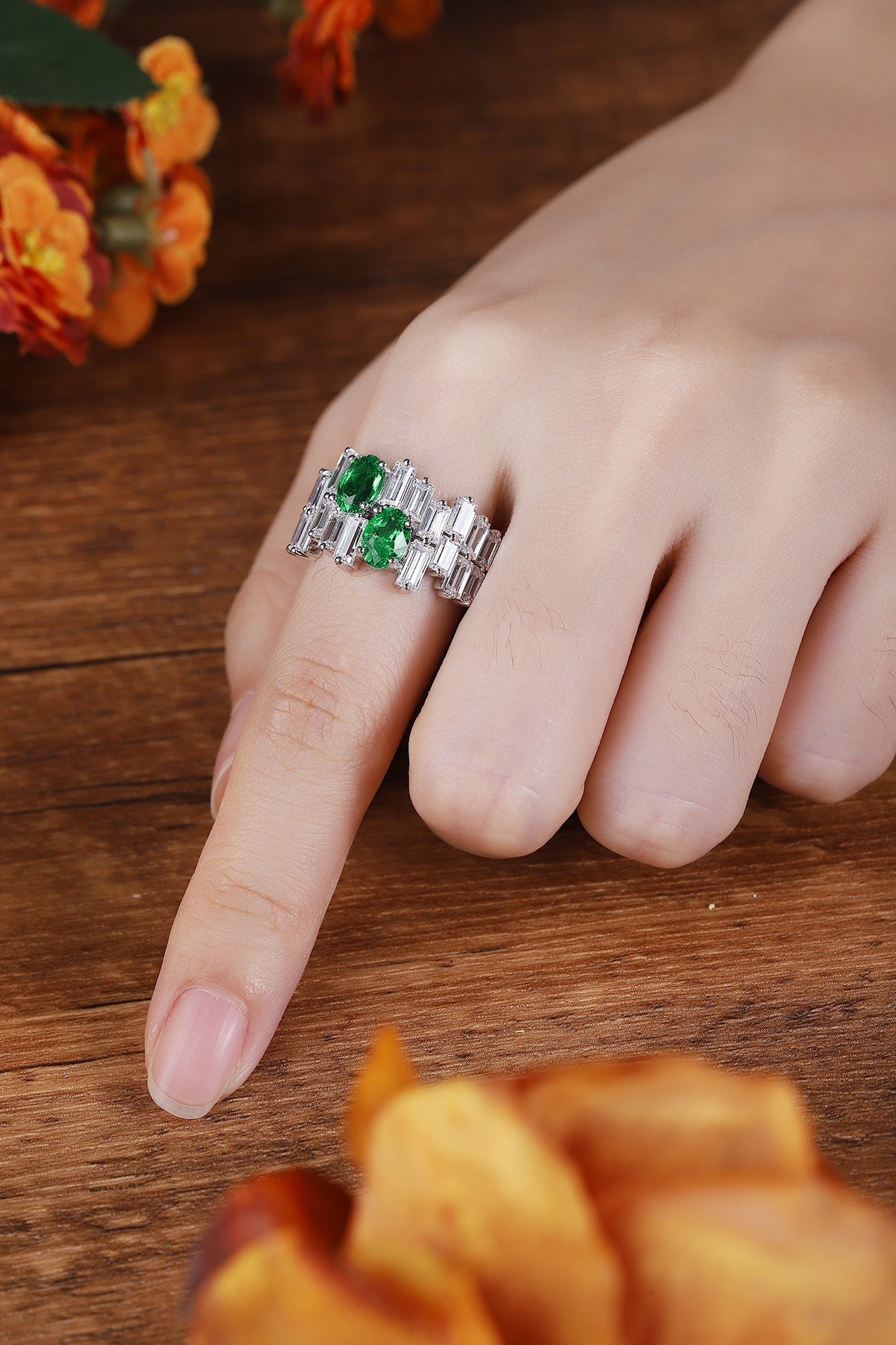 Sterling Silver Lab - Grown Emerald Ring A – JSEGR453Y