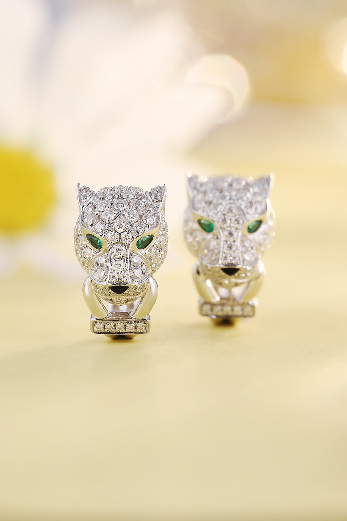 9K Gold Synthetic Emerald Ear Clips A – PE374D