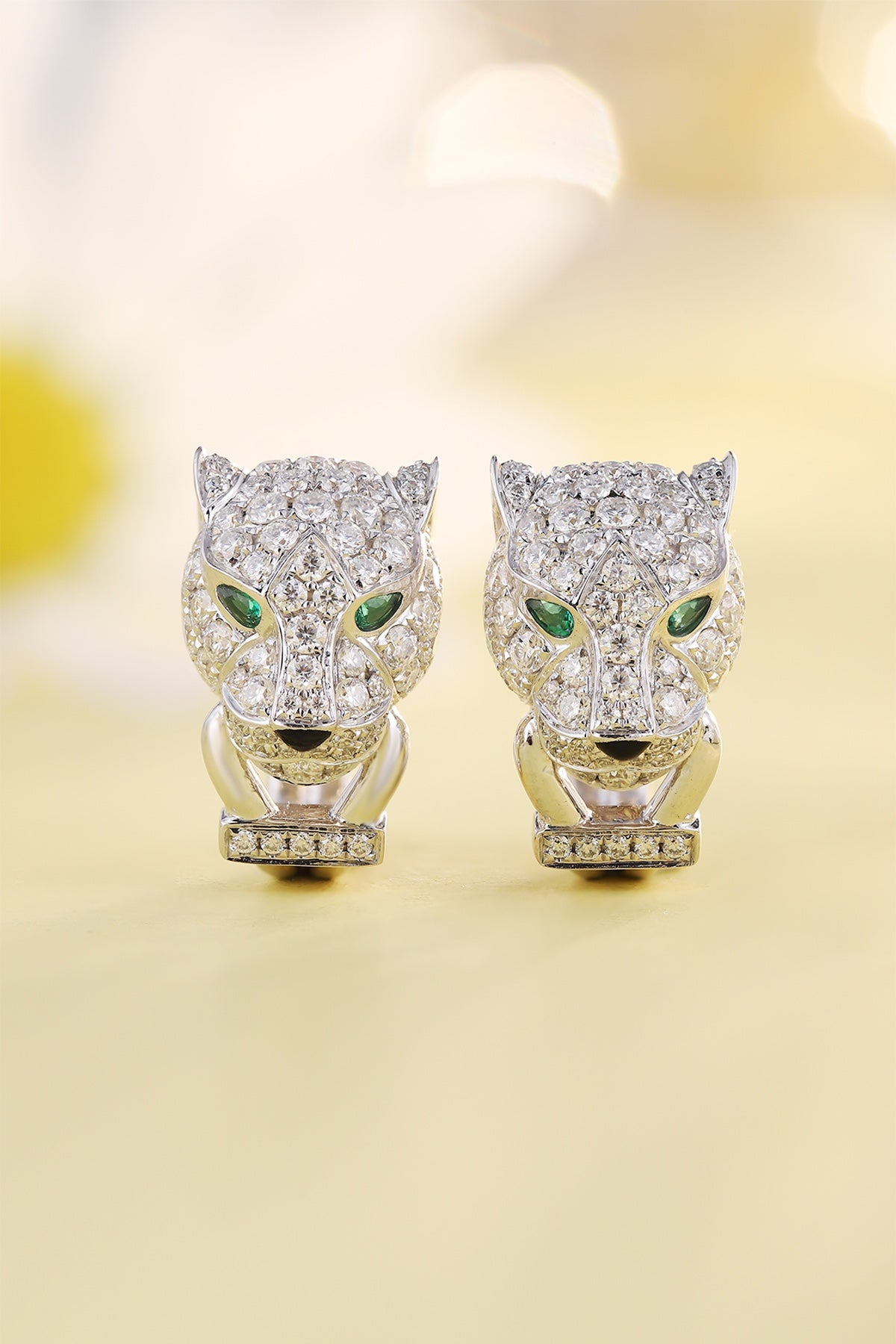 9K Gold Synthetic Emerald Ear Clips A – PE374D