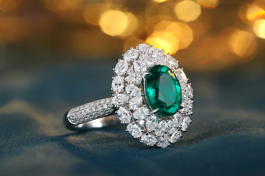 18K Gold Lab - Grown Emerald Ring & Pendant Two-in-One Style A – JOSR1065A