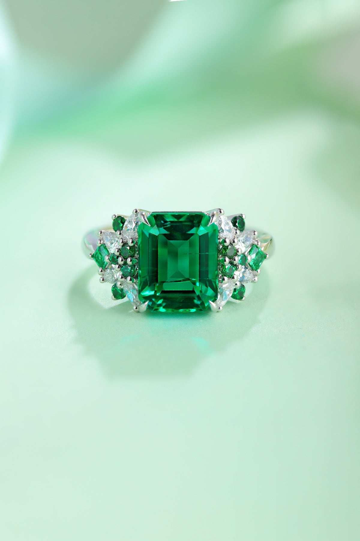 Sterling Silver Lab - Grown Emerald Ring W – JSEGR403Y