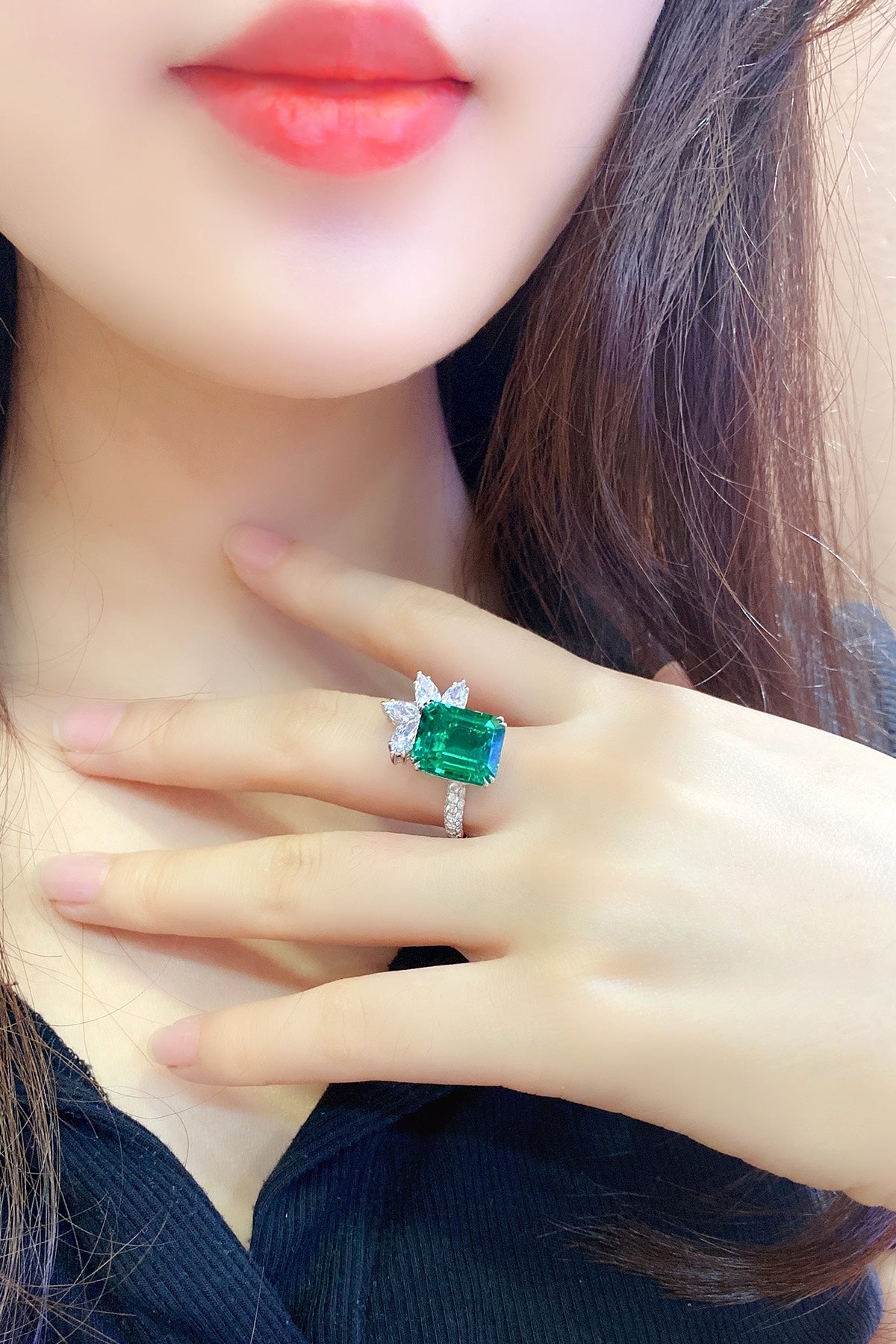Sterling Silver Lab - Grown Emerald Ring W – JSEGR135Y