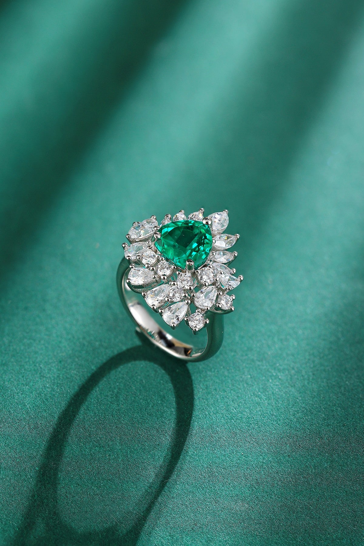 Sterling Silver Lab - Grown Emerald Ring W – JSEGR1053Y