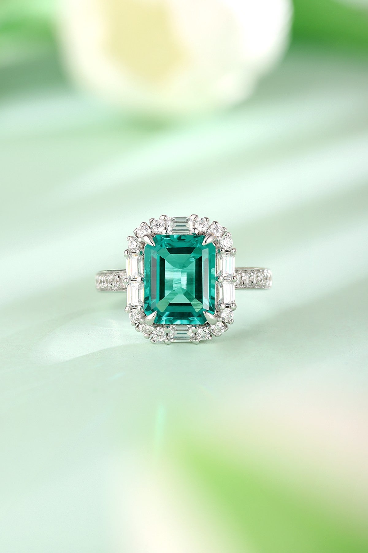Sterling Silver Lab - Grown Emerald Ring A – JSEGR1217Y
