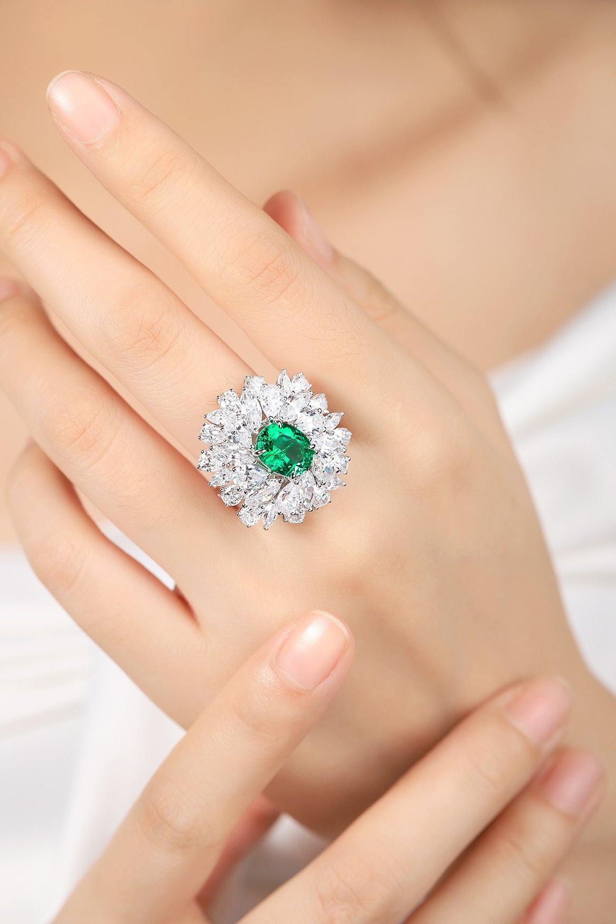 Sterling Silver Lab - Grown Emerald Ring A – JSEGR92696