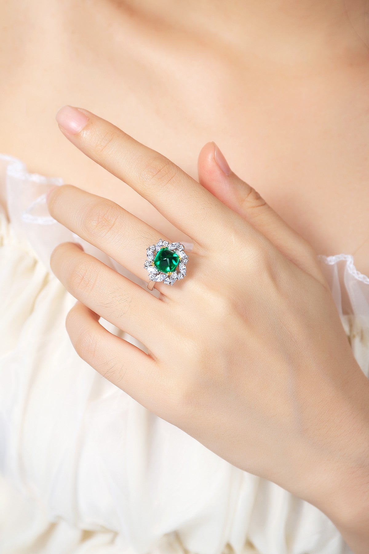 Sterling Silver Lab - Grown Emerald Ring A – JSEGR934Y
