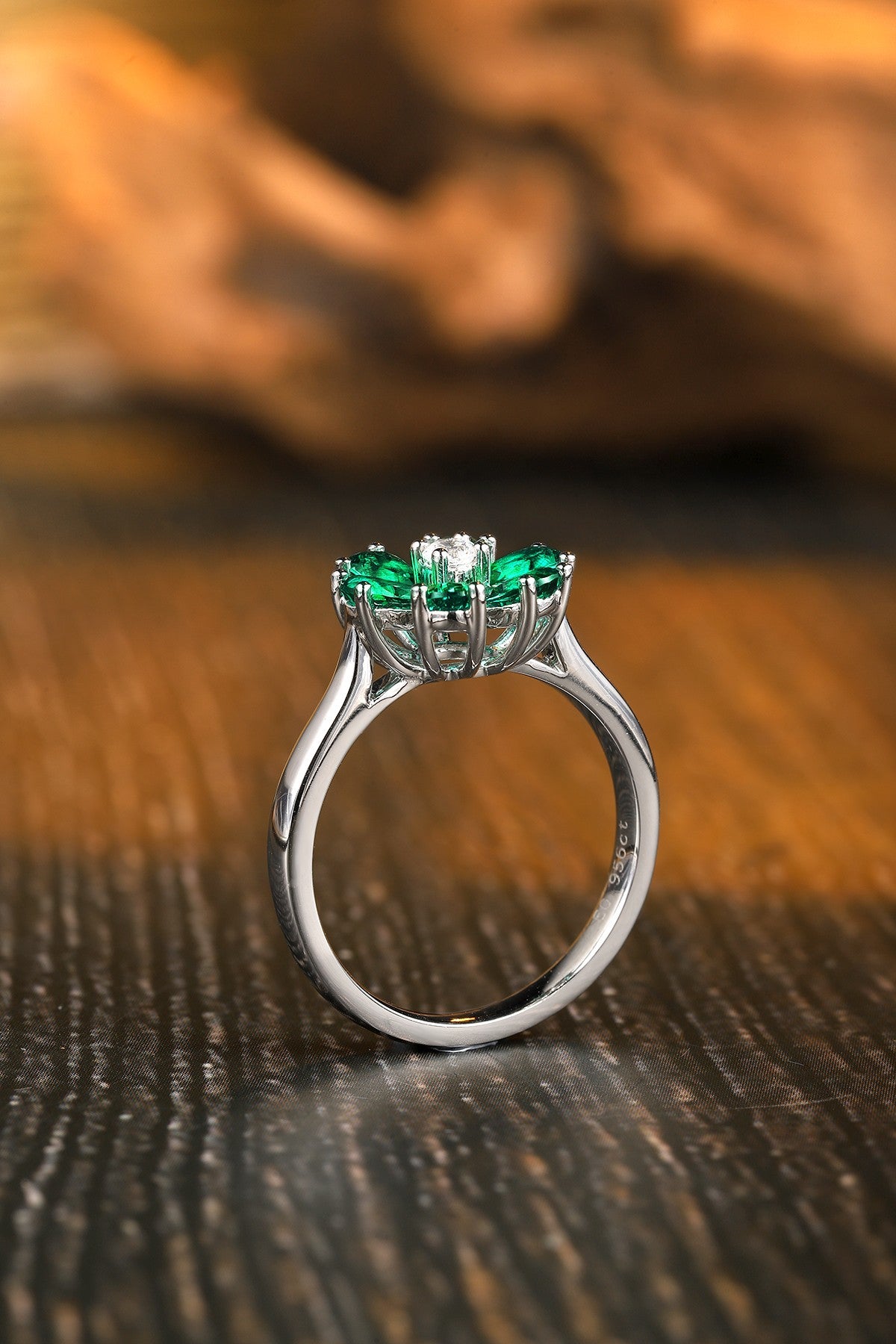 Sterling Silver Lab - Grown Emerald Ring A – JSEGR236Y
