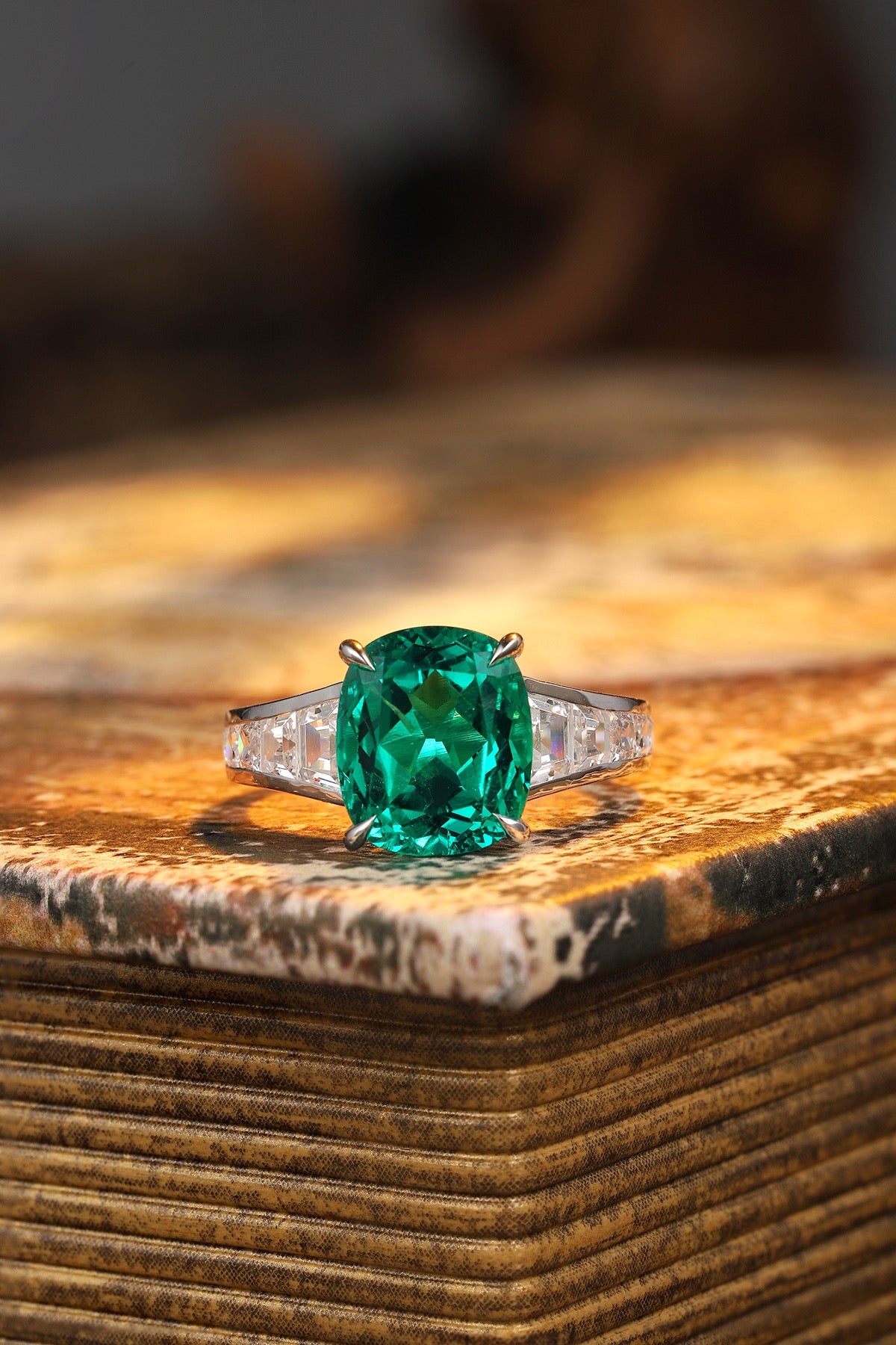 Sterling Silver Lab - Grown Emerald Ring A – JSEGR204Y