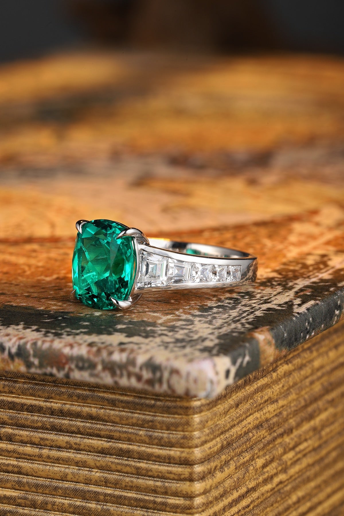 Sterling Silver Lab - Grown Emerald Ring A – JSEGR204Y