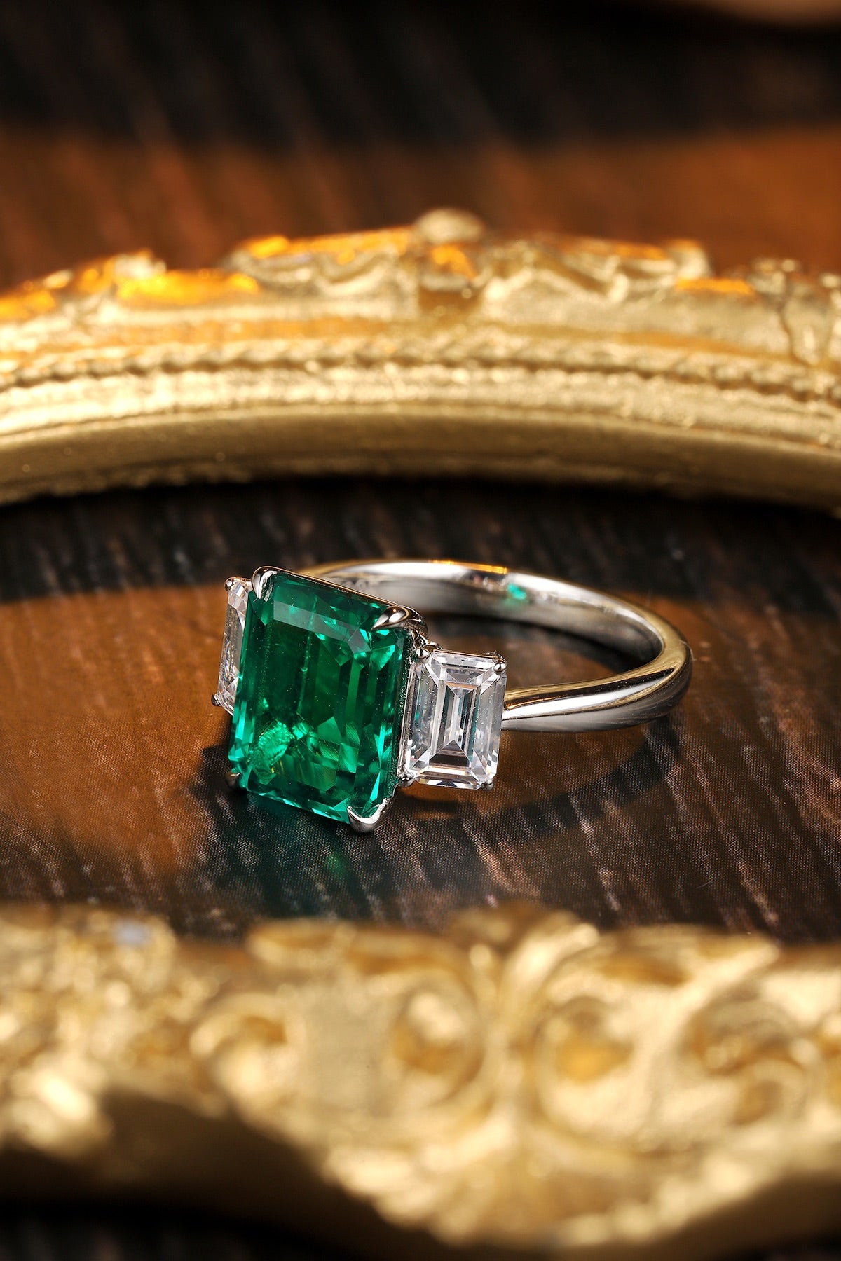 Sterling Silver Lab - Grown Emerald Ring A – JSEGR153Y