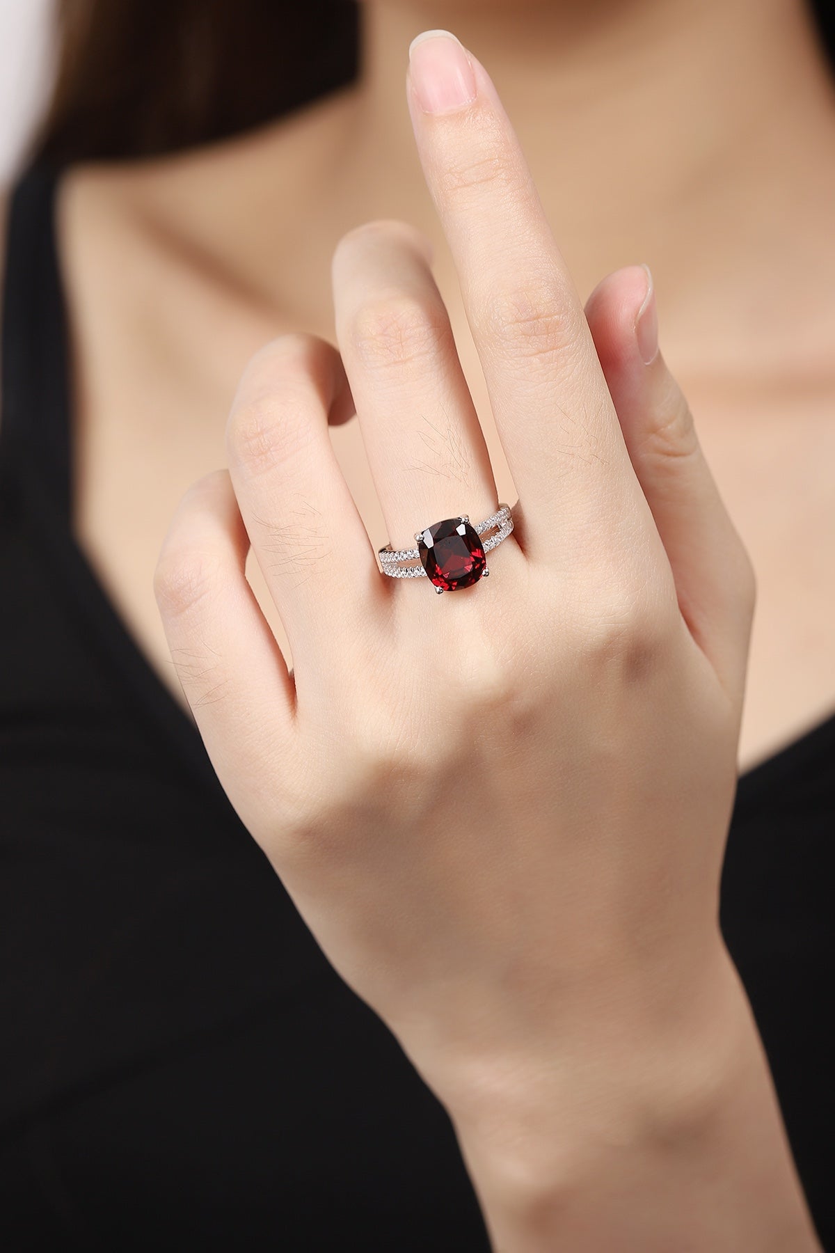 Sterling Silver Natural Garnet Ring W – JR921921