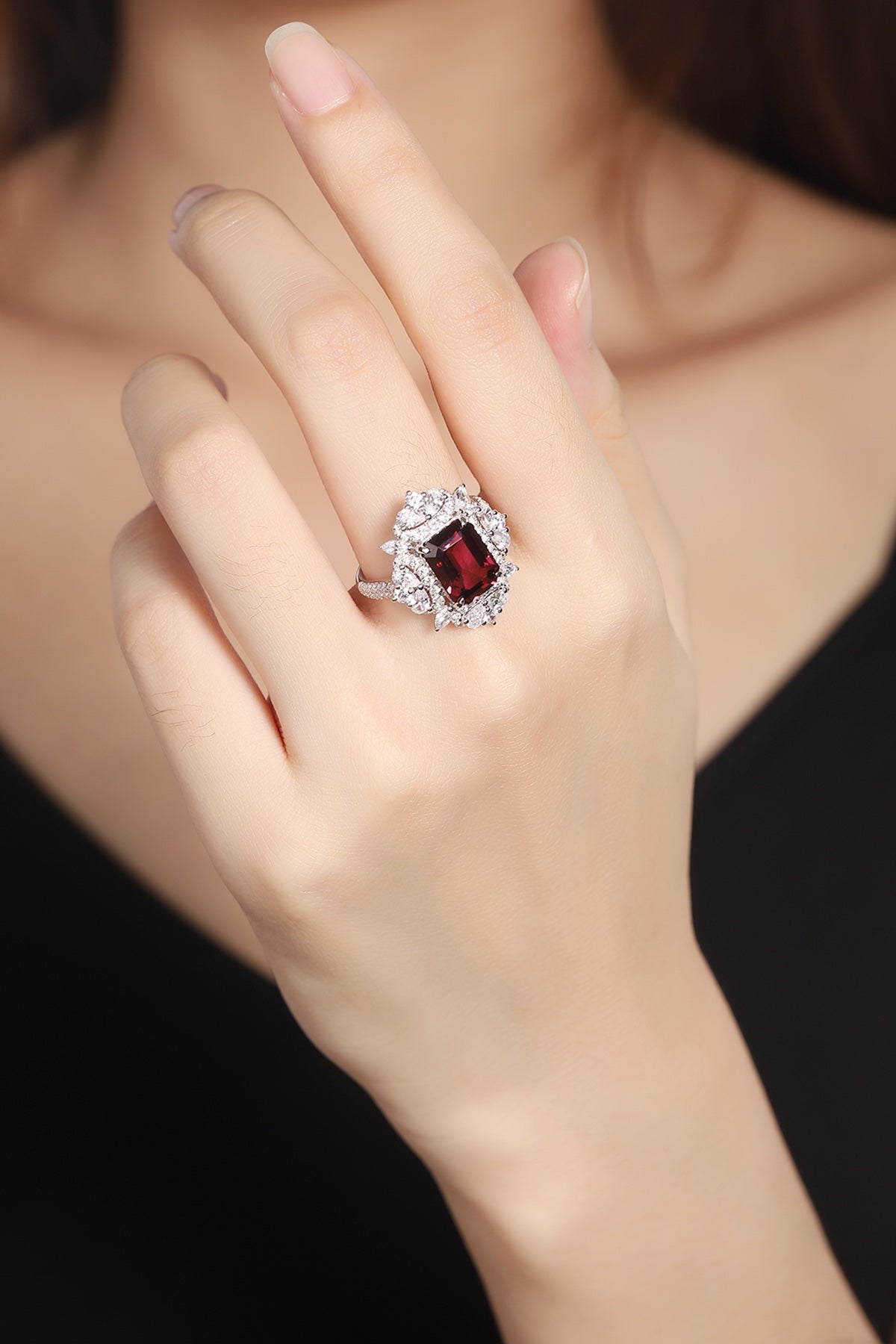 Sterling Silver Natural Garnet Ring W – JR1193Y