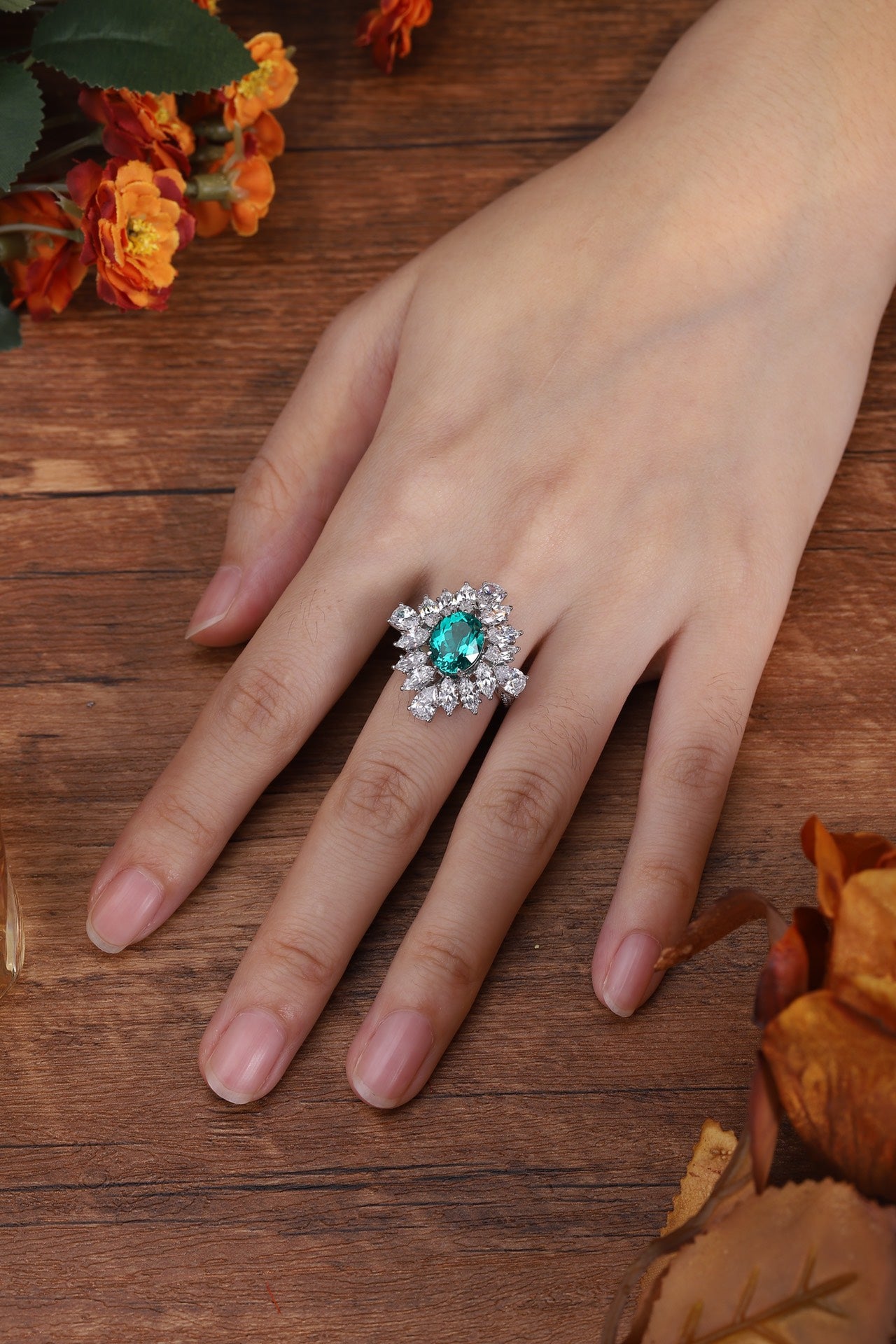 terling Silver Lab - Grown Emerald Ring A – JSEGR1262Y