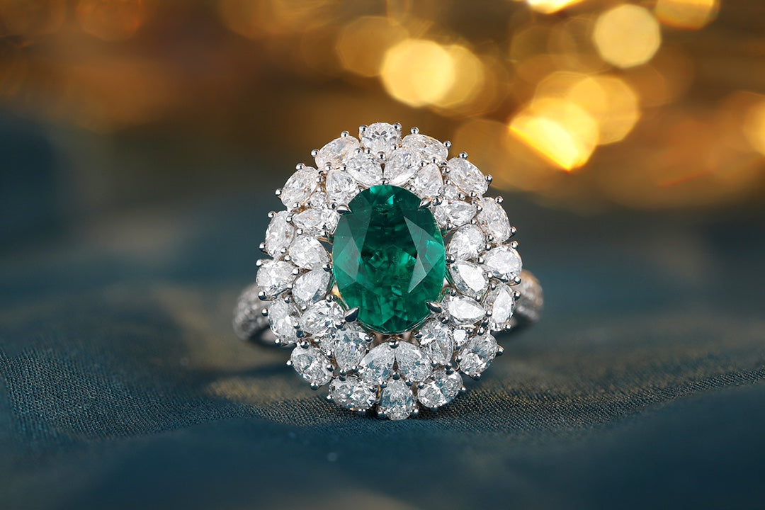 18K Gold Lab - Grown Emerald Ring & Pendant Two-in-One Style A – JOSR1065A