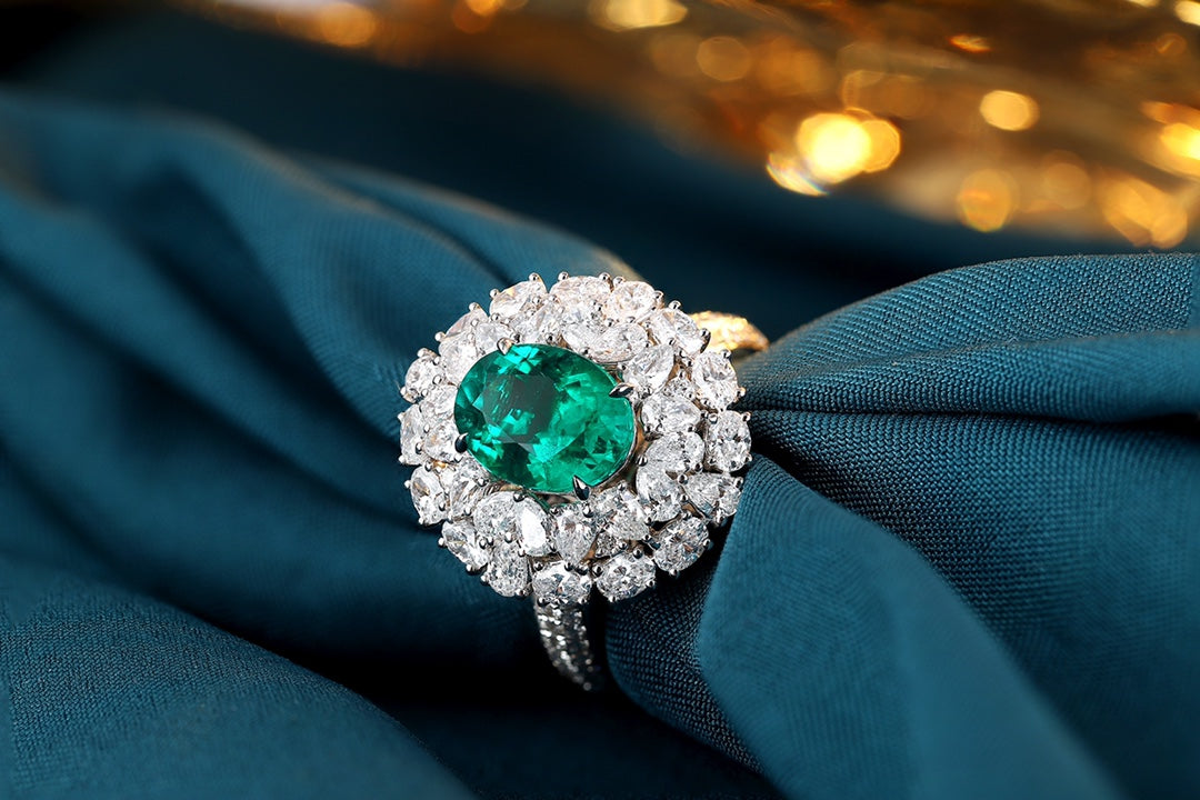 18K Gold Lab - Grown Emerald Ring & Pendant Two-in-One Style A – JOSR1065A