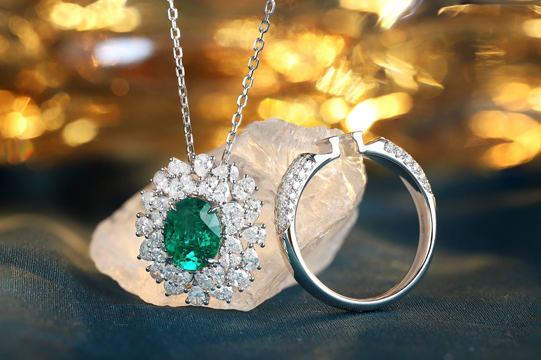 18K Gold Lab - Grown Emerald Ring & Pendant Two-in-One Style A – JOSR1067A