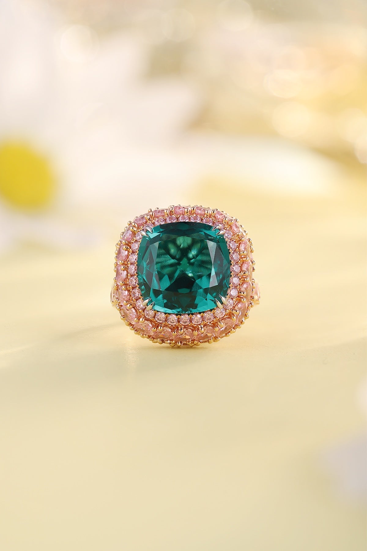 18K Gold Lab - Grown Emerald Ring A – PSEGR887A