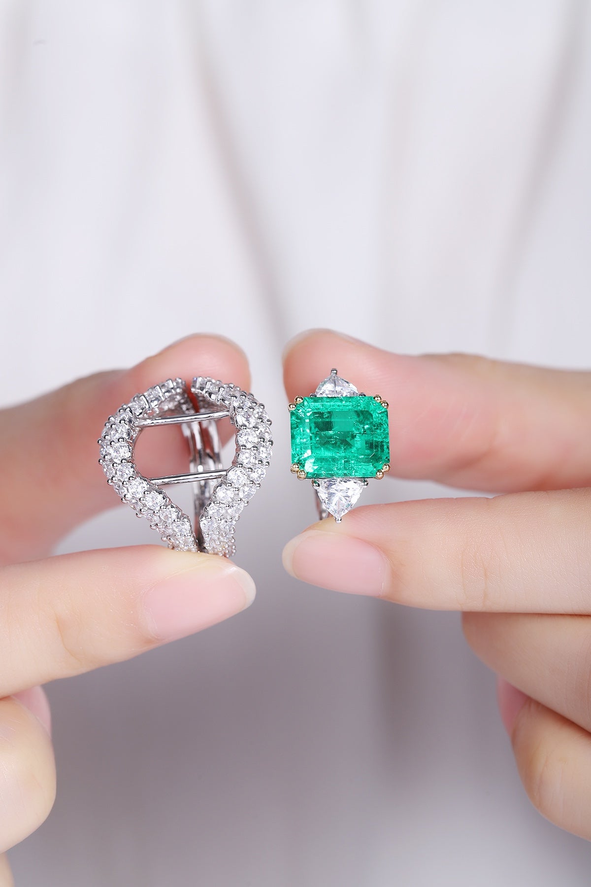 18K Gold Lab - Grown Emerald Ring A – 18001