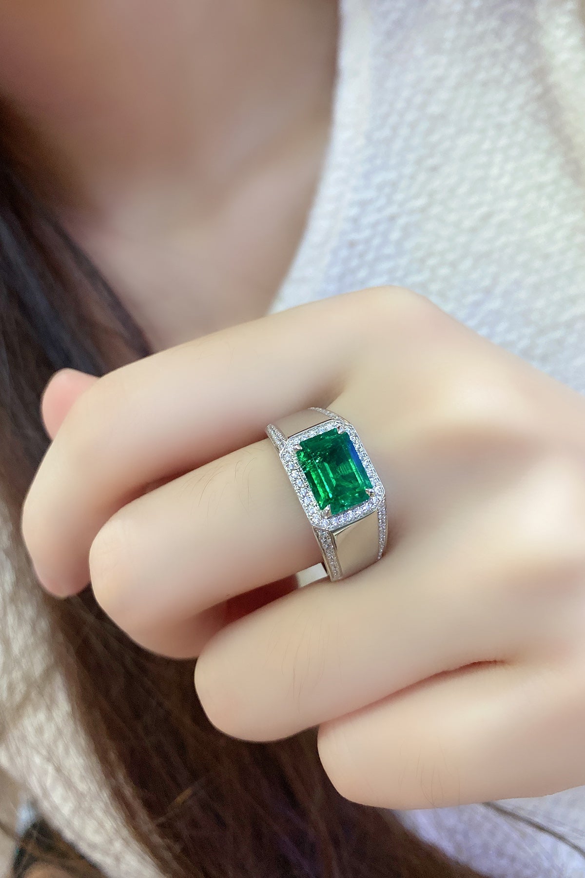 Sterling Silver Lab - Grown Emerald Men's Ring A – JSEGR021Y