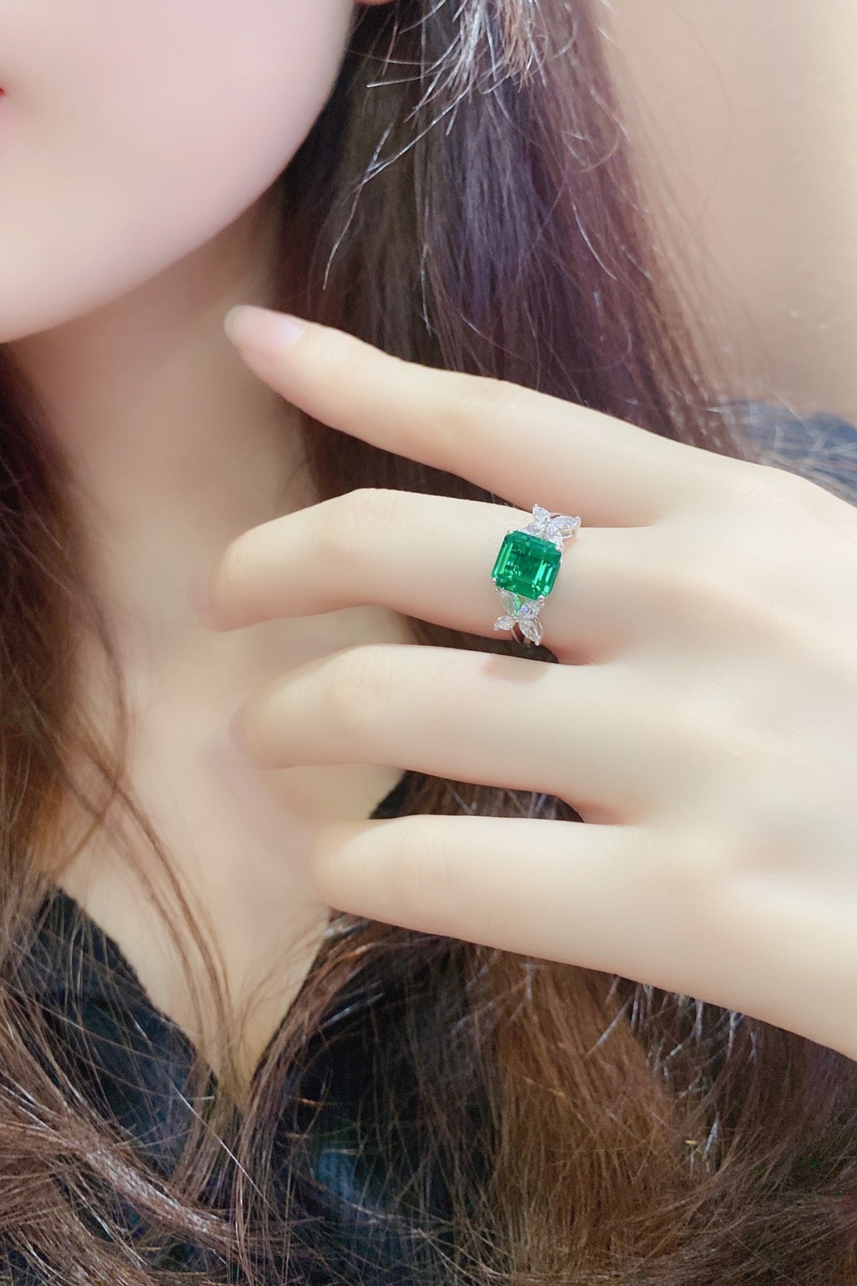 Sterling Silver Lab - Grown Emerald Ring W – JSEGR217Y