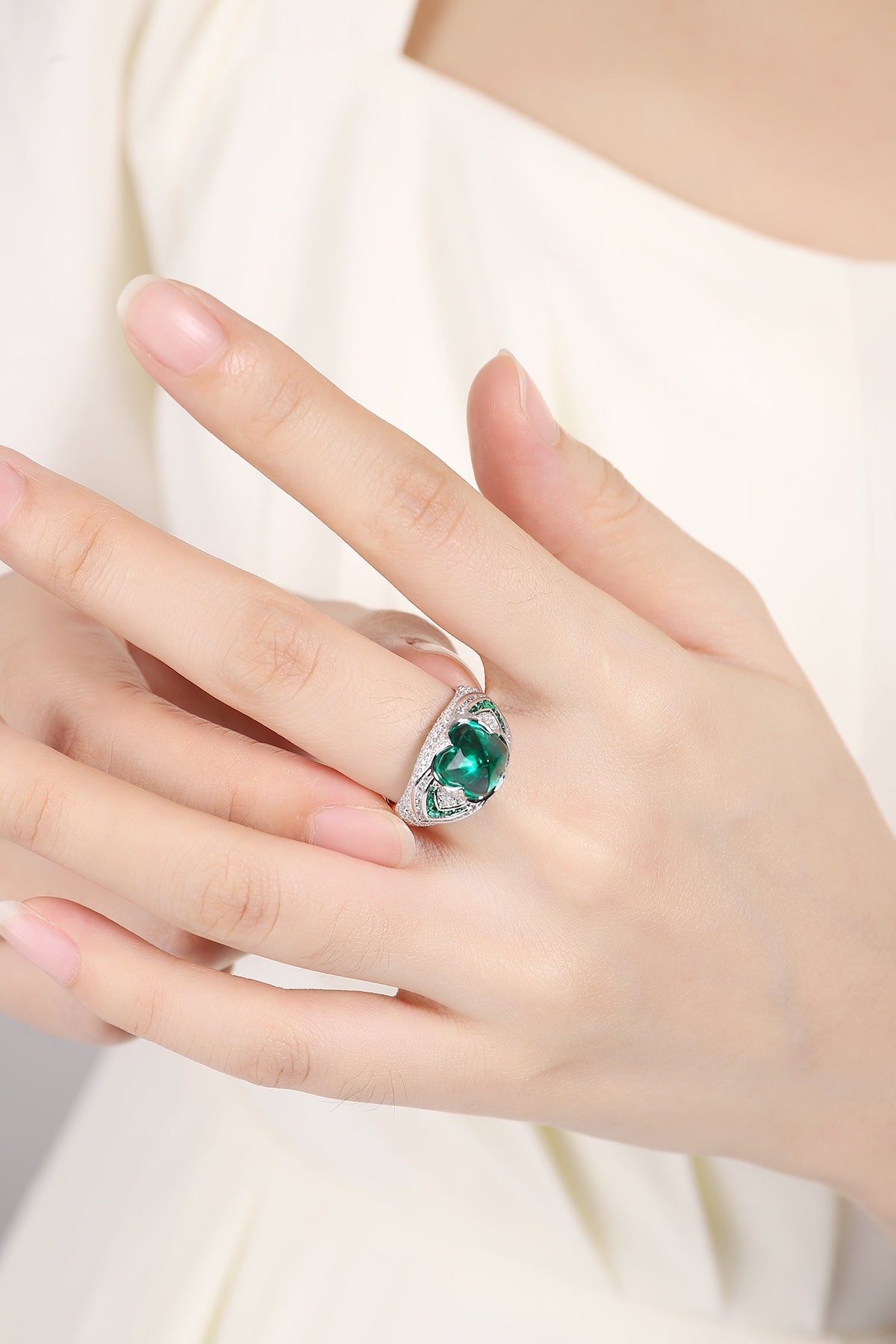 Sterling Silver Lab - Grown Emerald Ring W – JSEGR1413Y