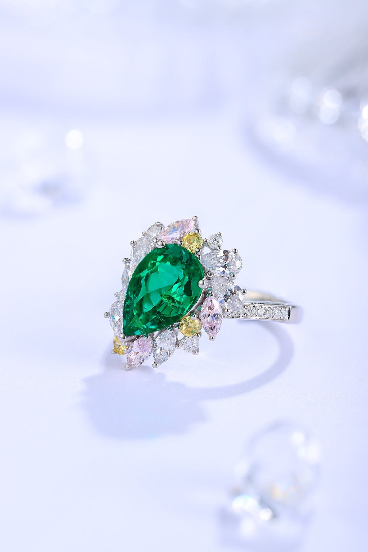 Sterling Silver Lab - Grown Emerald Ring W – JSEGR454Y