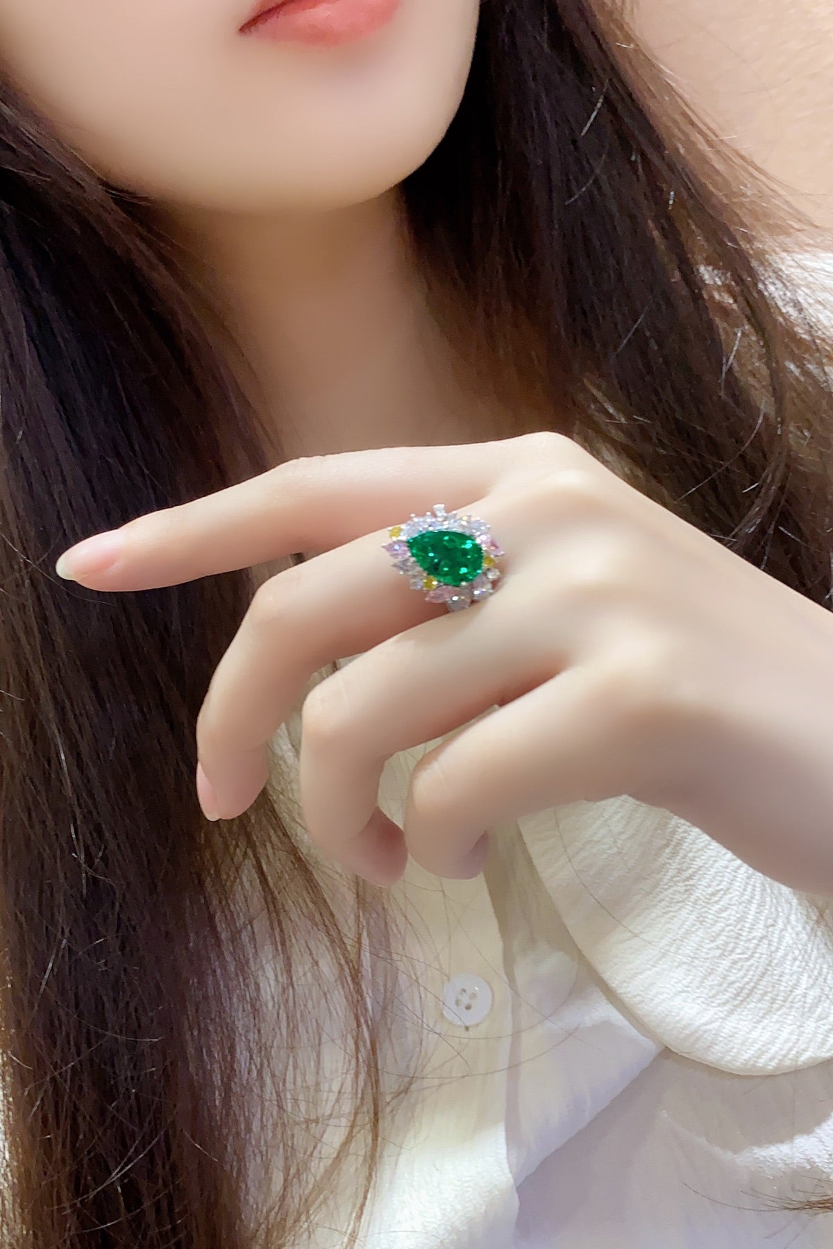 Sterling Silver Lab - Grown Emerald Ring W – JSEGR454Y