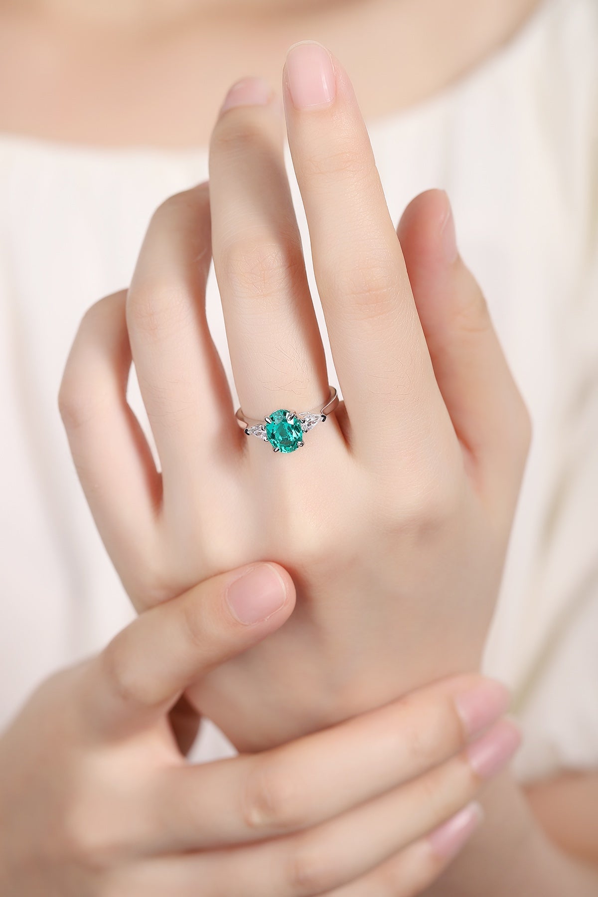 Sterling Silver Lab - Grown Emerald Ring A – JSEGR130Y