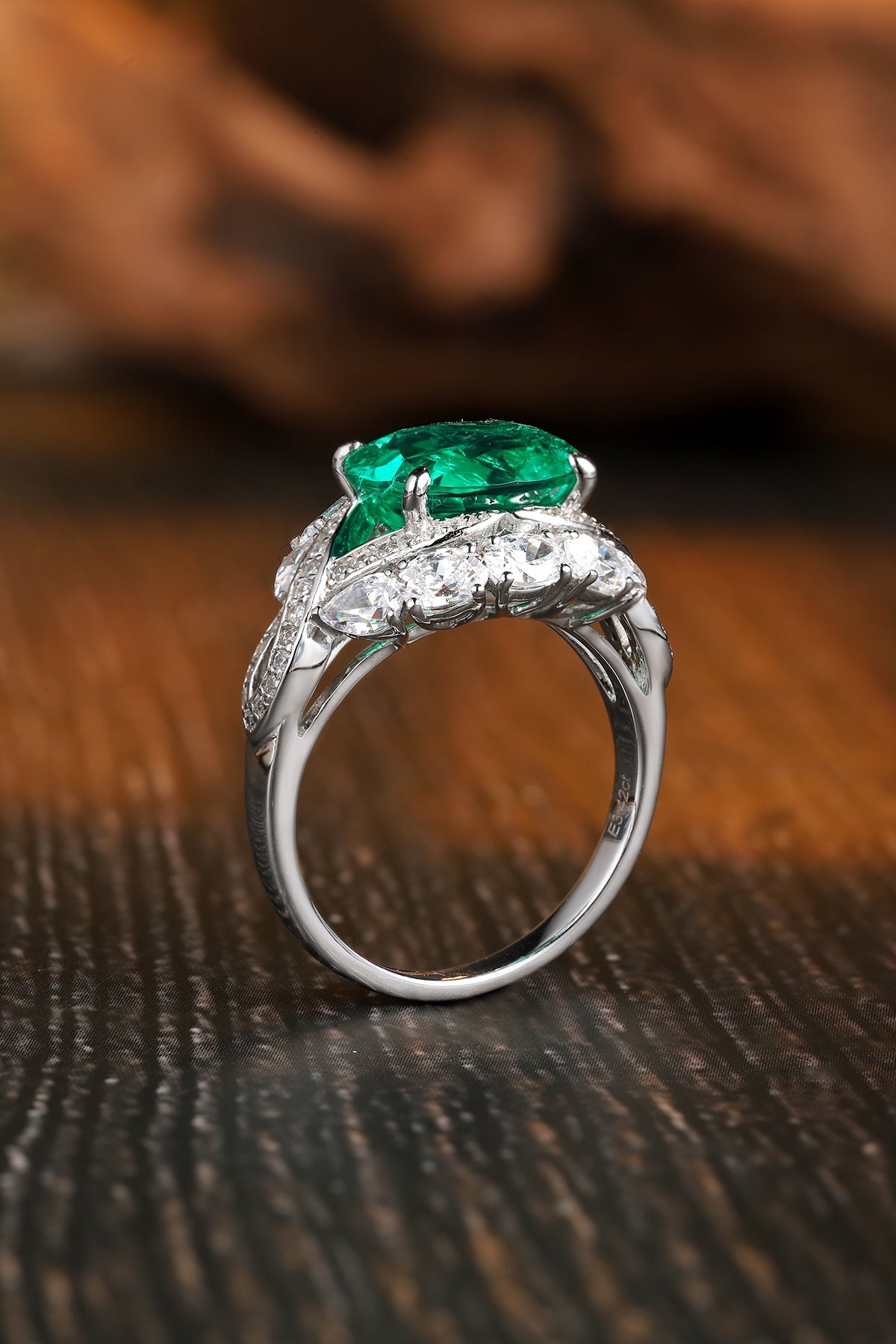 Sterling Silver Lab - Grown Emerald Ring A – JSEGR123Y