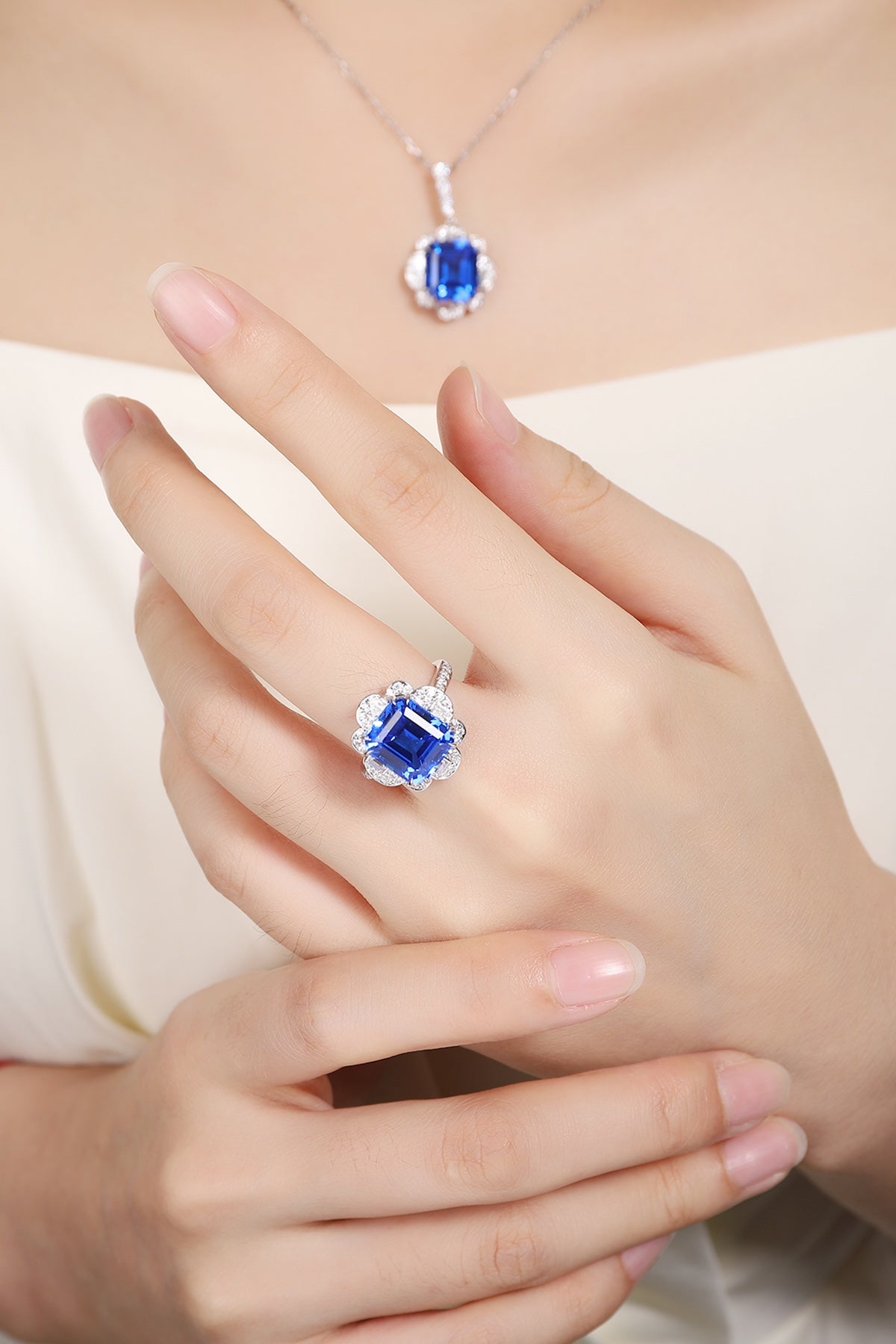 Sterling Silver Lab - Grown Cobalt Spinel Ring A – JR1309Y