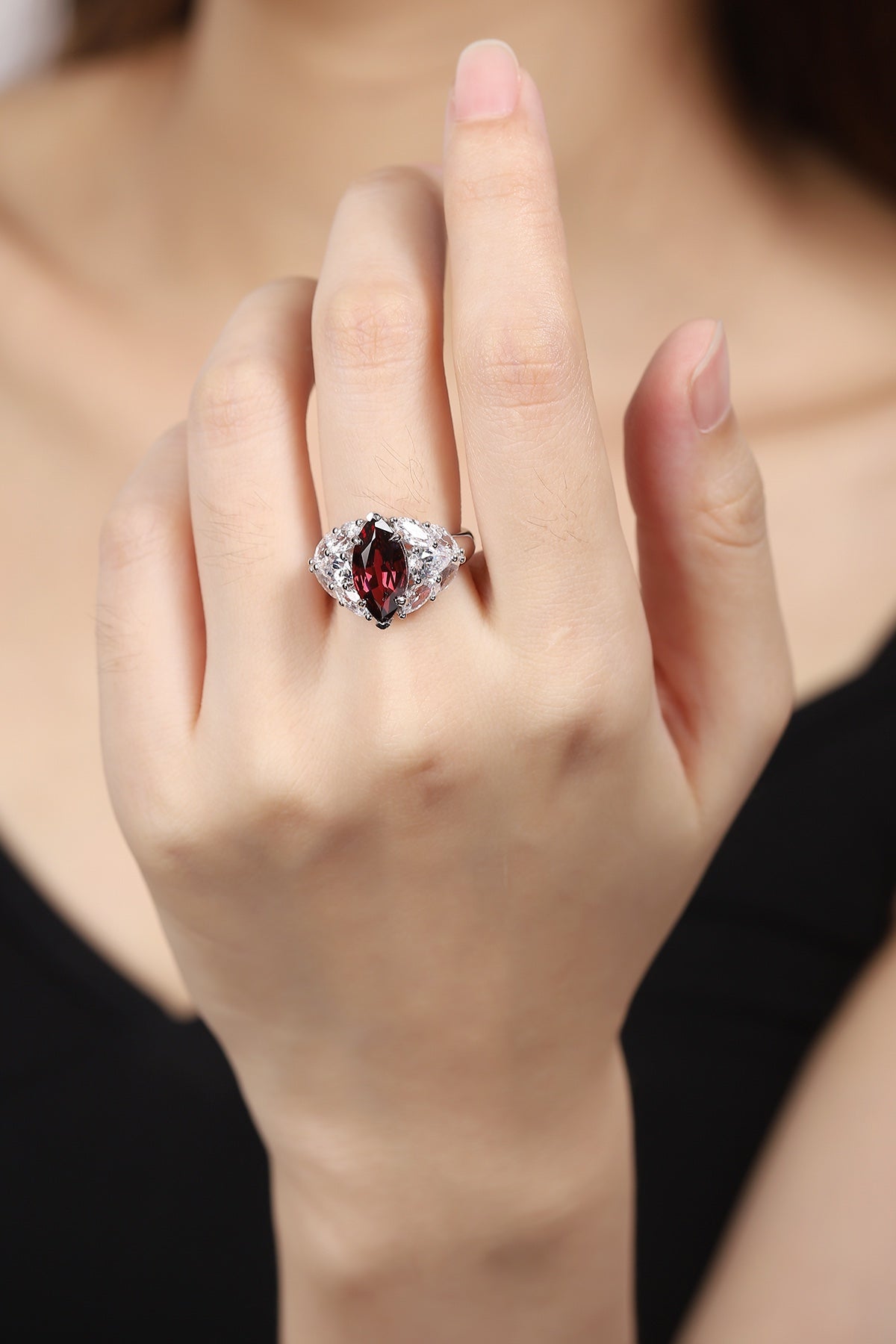 Sterling Silver Natural Garnet Ring W – JSR11339
