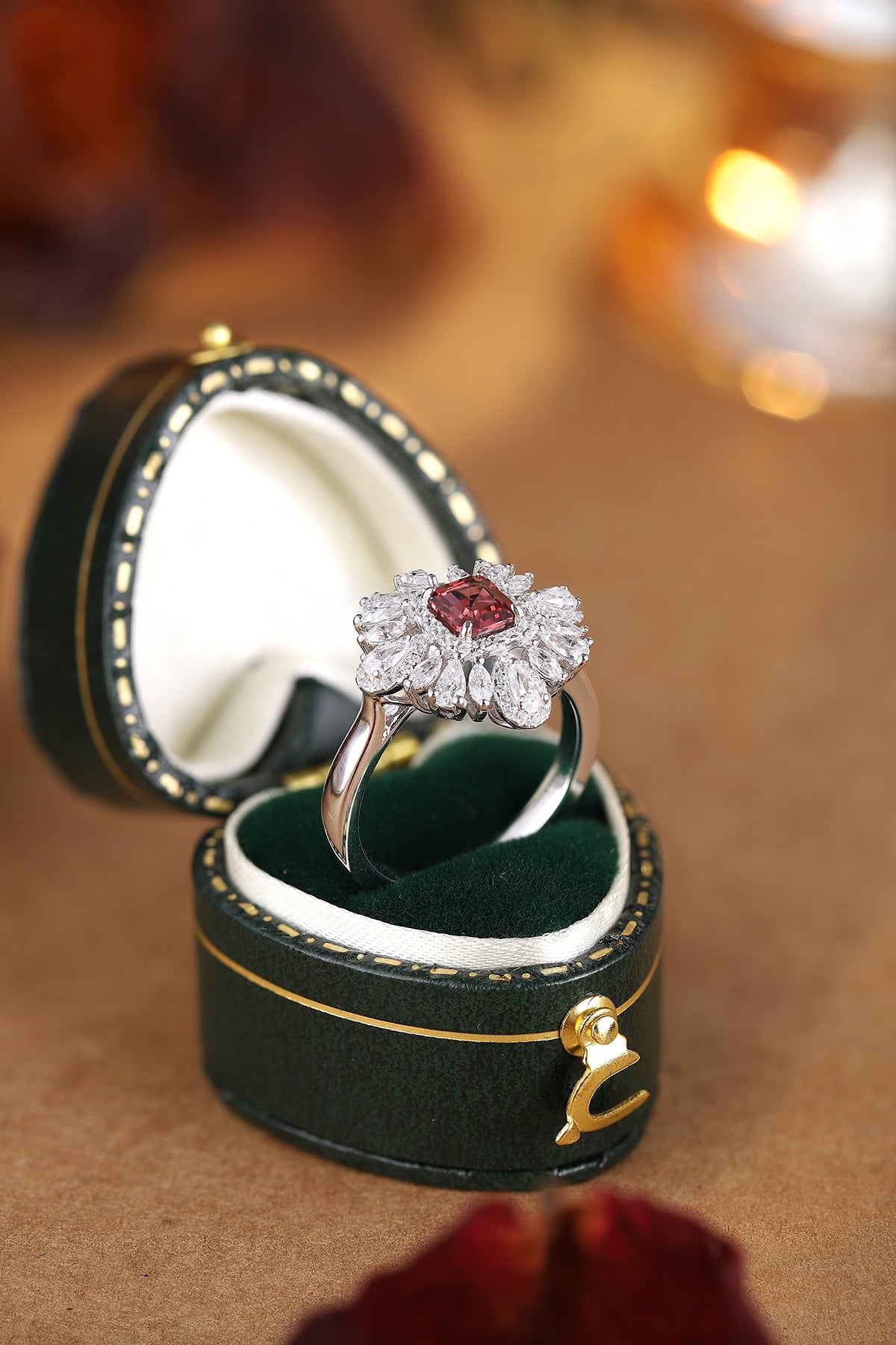 Sterling Silver Natural Garnet Ring W – JR3180