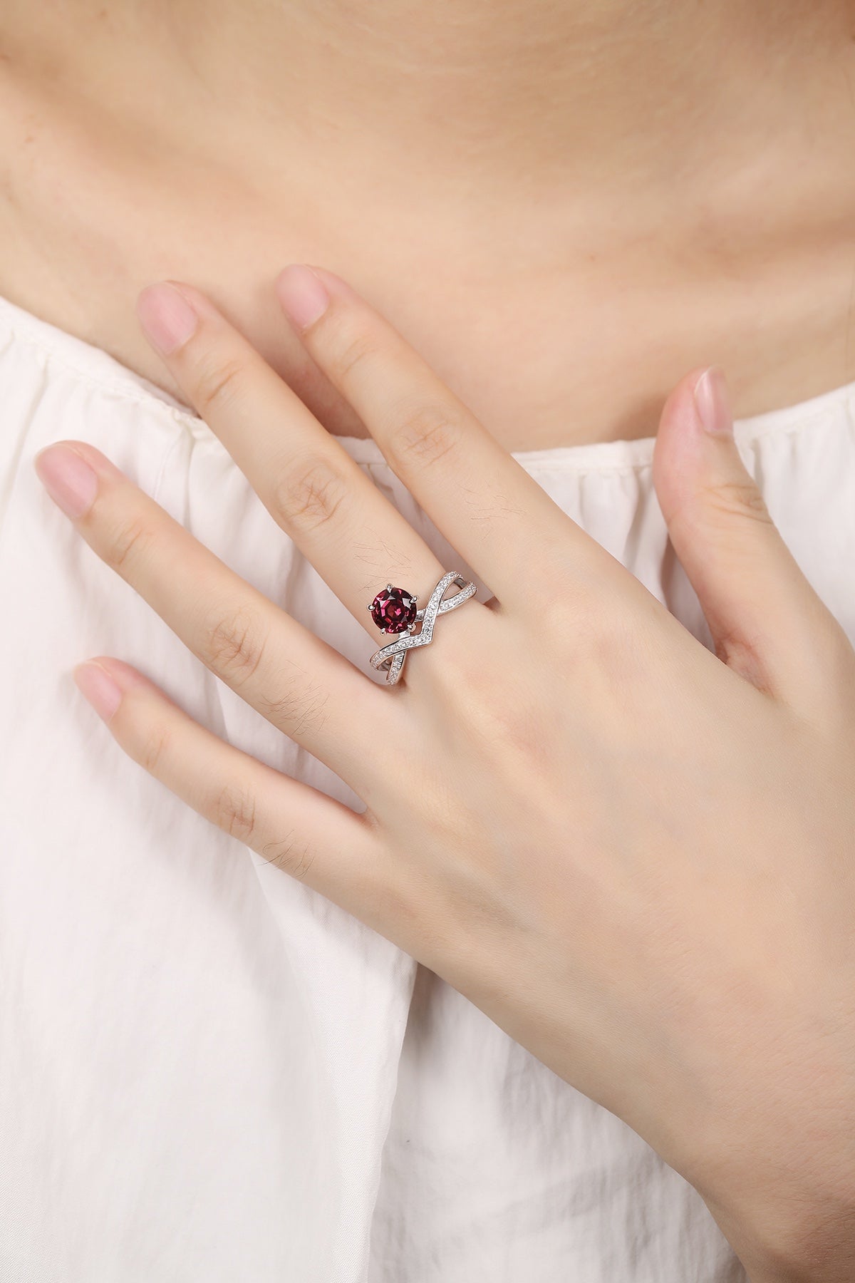 Sterling Silver Natural Garnet Ring W – JR1414Y