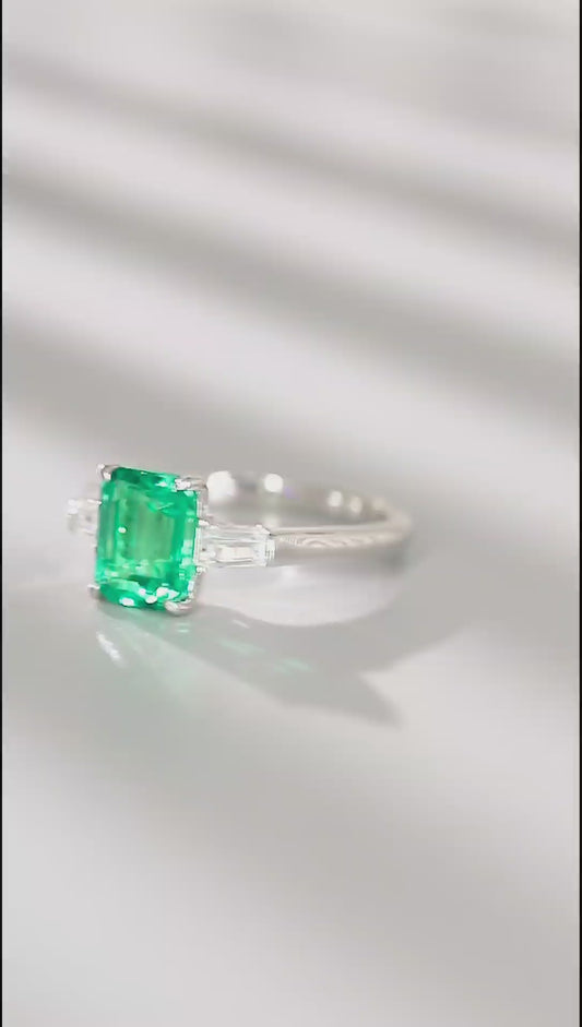 Sterling Silver Lab - Grown Emerald Ring A – JSEGR286Y