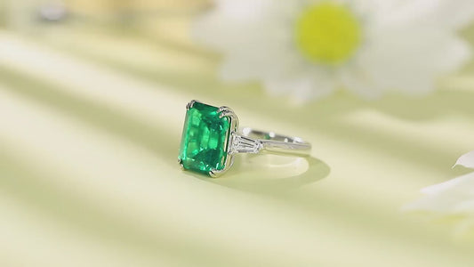 Sterling Silver Lab - Grown Emerald Ring W – JSEGR1417Y