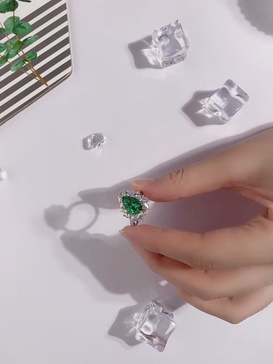 Sterling Silver Lab - Grown Emerald Ring W – JSEGR454Y
